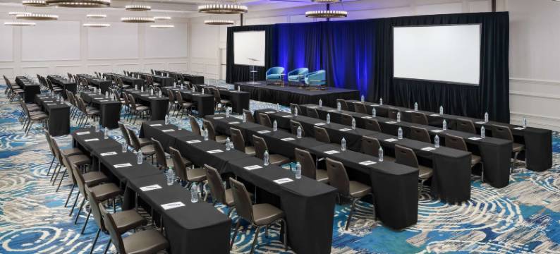 希尔顿酒店-夏洛特大学广场(Hilton Charlotte University Place)图片