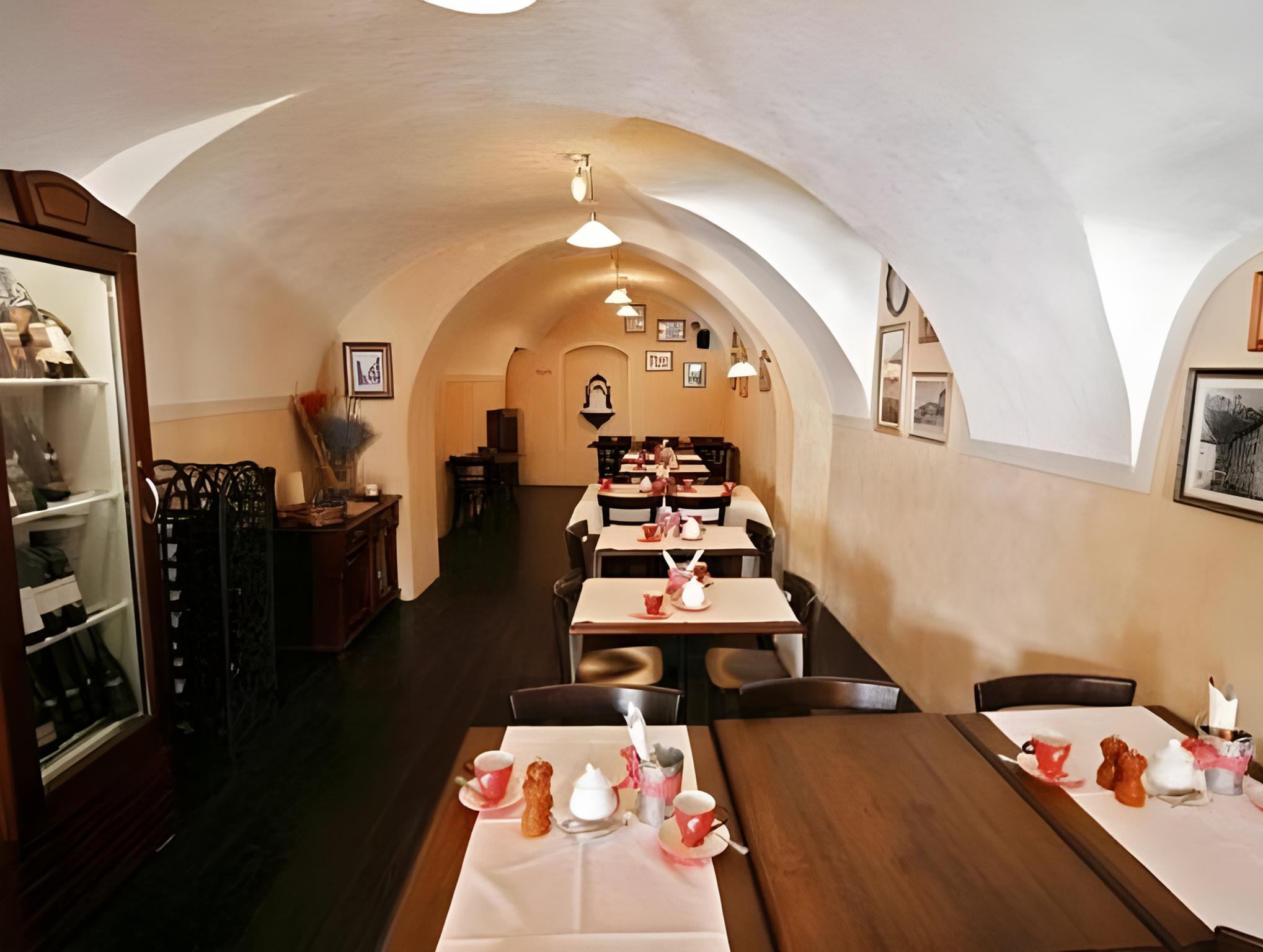 Skaritz Hotel & Residence Over view