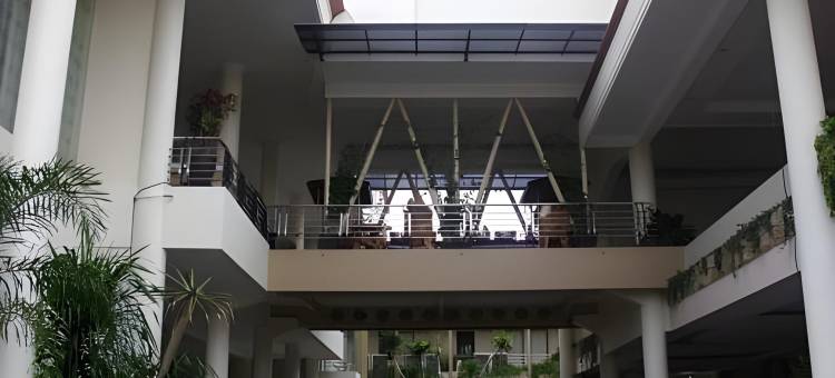 勿里达大厦酒店(Grand Mansion Hotel Blitar)图片