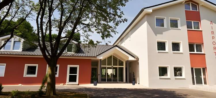 梅宁阁伯格斯机场酒店(Bergers Airporthotel Memmingen)图片