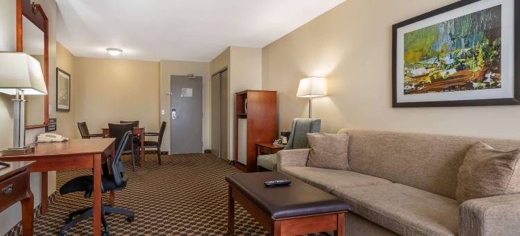 斯特拉斯莫尔贝斯特韦斯特酒店(Best Western Strathmore Inn)图片