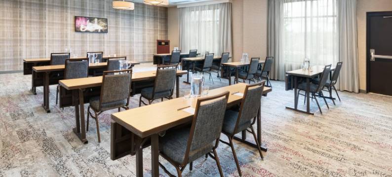 华盛顿匹兹堡/梅多兰兹万豪万怡酒店(Courtyard Pittsburgh Washington/Meadow Lands)图片