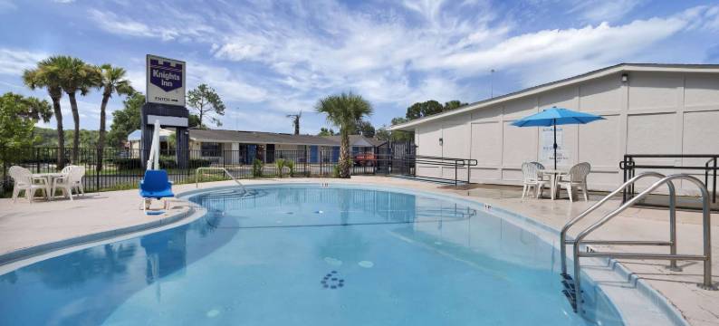 杰克逊维尔迪克斯埃利斯步道骑士酒店(Knights Inn Jacksonville at DIX Ellis Trail)图片