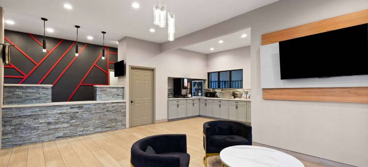 Ramada by Wyndham Bainbridge图片