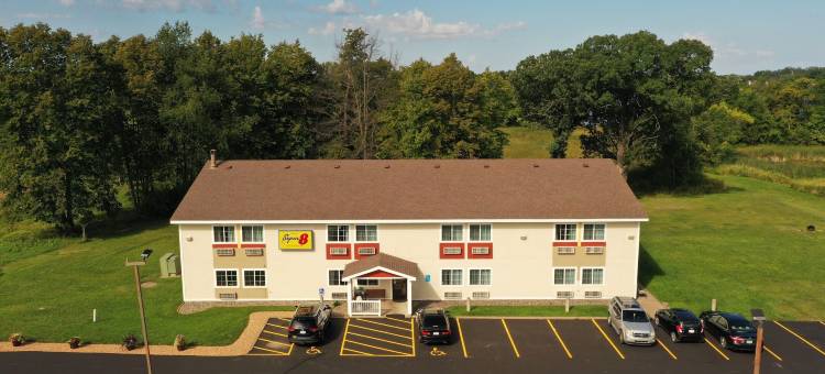 奇萨戈温德姆速8酒店(Super 8 by Wyndham Chisago City)图片