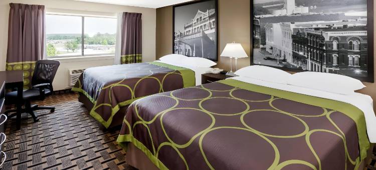 凤凰城美洲最佳价值套房酒店(Americas Best Value Inn & Suites Phenix City)图片