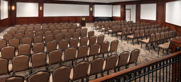 伍德兰希尔斯华纳中心万豪酒店(Warner Center Marriott Woodland Hills)图片