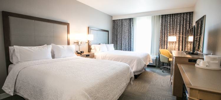 亚利桑那州坦佩/凤凰城机场欢朋酒店(Hampton Inn & Suites Tempe/Phoenix Airport)图片