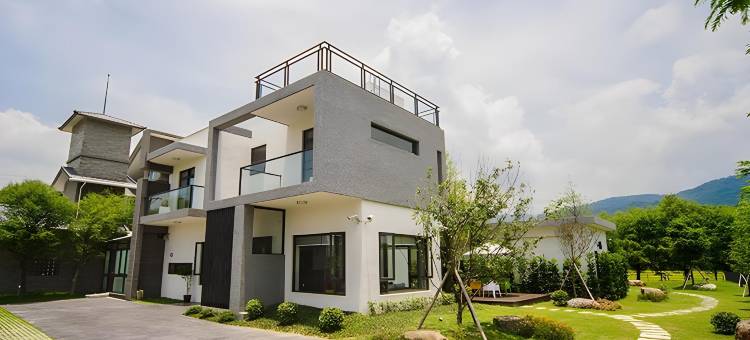 池塘边边宜兰民宿图片