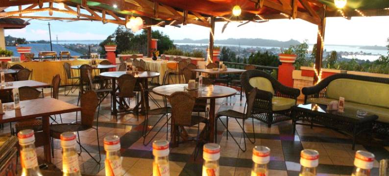 萨特里亚维萨塔酒店(Hotel Satria Wisata)图片