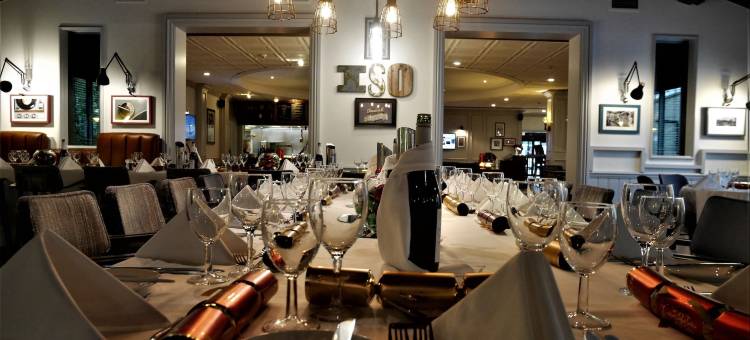 诺富特伦敦斯坦斯特德机场酒店(Novotel London Stansted Airport)图片