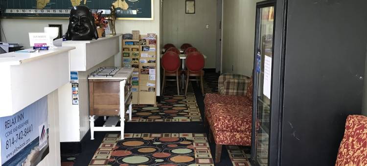 阿尔图纳休闲酒店(Relax Inn Altoona)图片