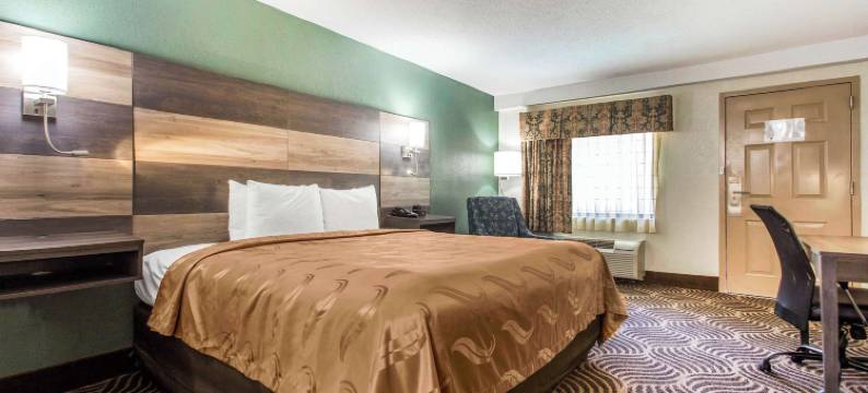 品质酒店黑山-阿什维尔东(Quality Inn Black Mountain-Asheville East)图片