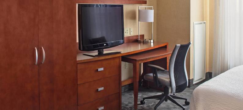 阿伯丁里普肯体育场万怡酒店(Courtyard Aberdeen at Ripken Stadium)图片