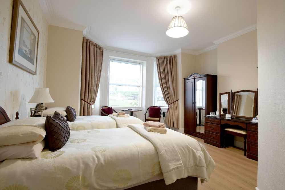 Cul-Erg House & KitchenOver view