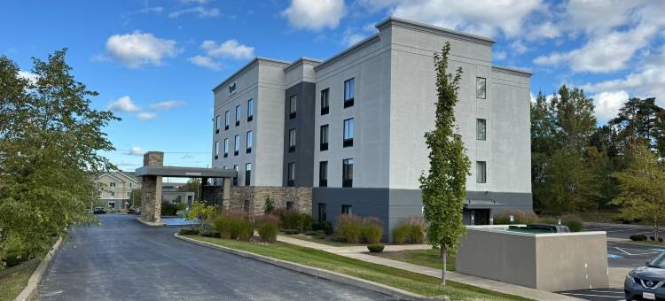 伊利希尔顿斯帕克酒店(Spark by Hilton Erie)图片