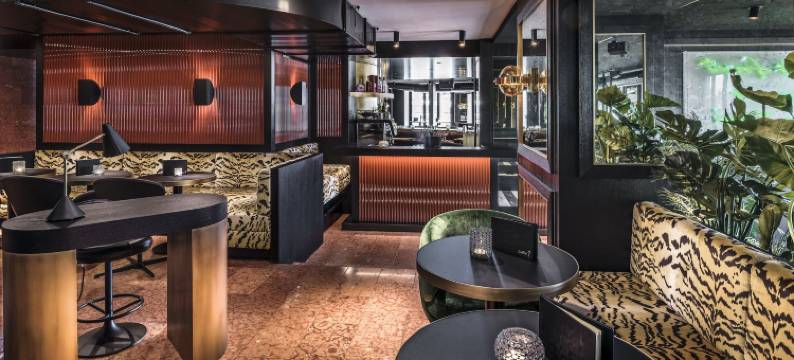 中心广场酒店(Central Plaza)图片