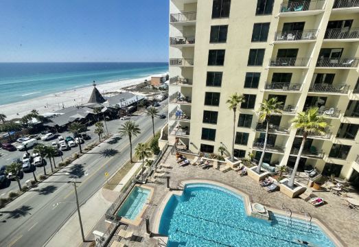 Gulf Views and Daily Complimentary Activities - Stunning Coastal RetreatHotel Overview