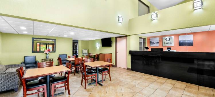 品质酒店-塞尔玛-史密斯菲尔德(Quality Inn Selma - Smithfield)图片