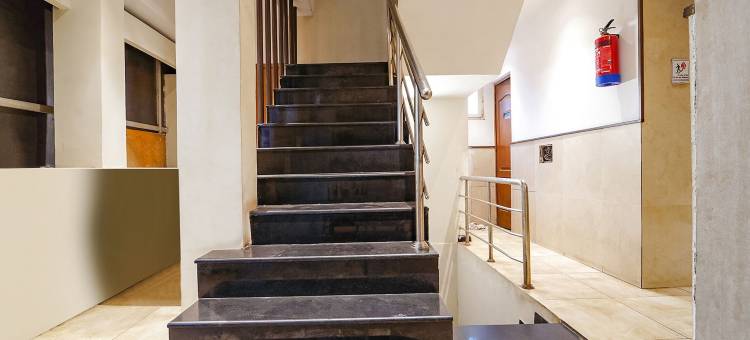 Fabhotel 卡尔帕甘(FabHotel Karpagam - 900m from Nehru Stadium)图片
