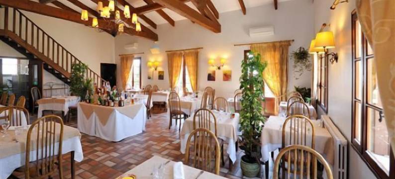 天竺葵酒店(Logis Hôtel Restaurant les Géraniums)图片