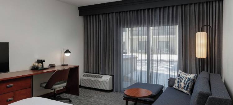 丹佛中央公园万豪万怡酒店(Courtyard Denver Central Park)图片