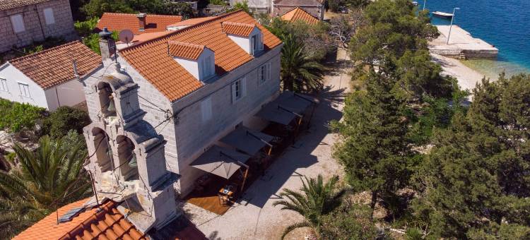 弗尼克艺术俱乐部(Vrnik Arts Club)图片