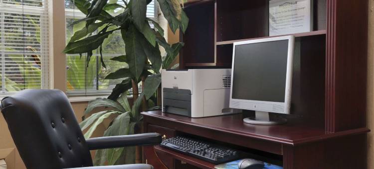 棕榈海岸 I-95 温德姆麦客达套房酒店(Microtel Inn & Suites by Wyndham Palm Coast I-95)图片