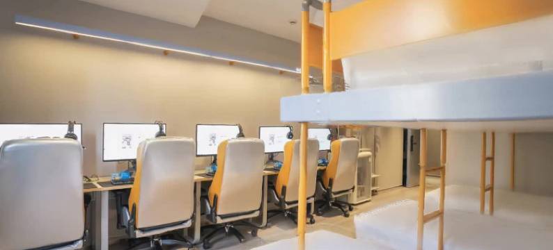 网鱼电竞酒店(上海新桥亚繁亚乐城店)图片