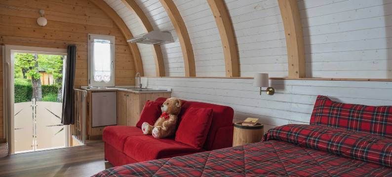 卡斯塔尼公园露营酒店(Glamping Villaggio Parco Dei Castagni 4 Stelle)图片