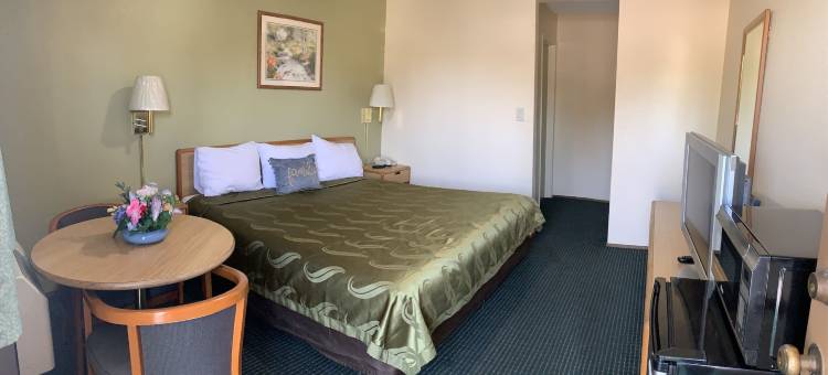 莱克波特丽晶酒店(Regency Inn Lakeport)图片