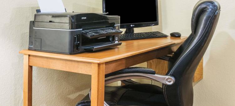 速8酒店-东斯特劳兹堡/波科诺-由温德姆酒店管理(Super 8 by Wyndham East Stroudsburg/Poconos)图片