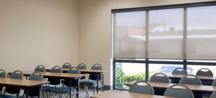 品质酒店-哥伦布，密西西比州(Quality Inn Columbus, MS)图片