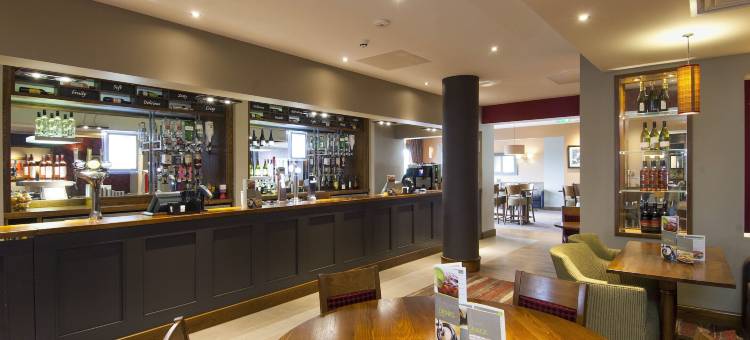 伦敦斯坦斯特德机场普瑞米尔客栈(Premier Inn London Stansted Airport)图片