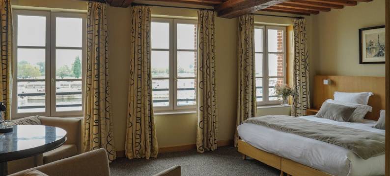 阿布森酒店(L'Absinthe Hotel)图片