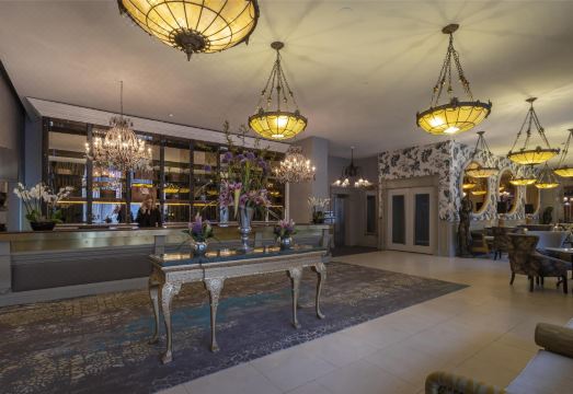 The Trinity City HotelHotel Overview