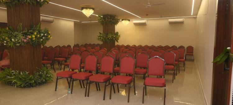 Zip By Spree Hotels 尼拉姆纳克沙特拉(Zip By Spree Hotels Neelam Nakshatra)图片