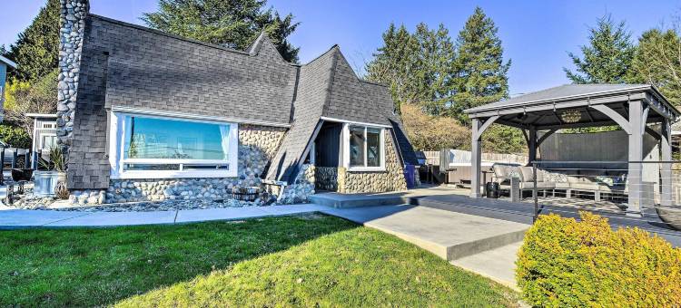 带热水浴缸和水景的Puget Sound小屋！(Puget Sound Cabin with Hot Tub and Water Views!)图片