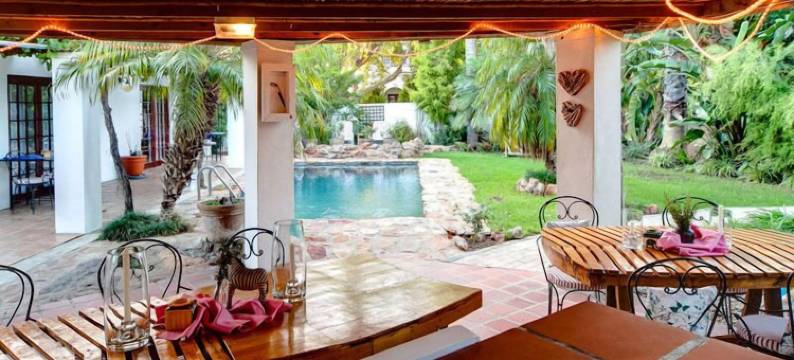 霍克密特古巴斯相逢吃饭睡觉酒店(GuBas de Hoek Meet Eat Sleep)图片