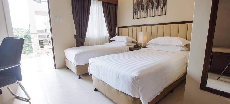 罗维拉套房酒店(Rovira Suites)图片