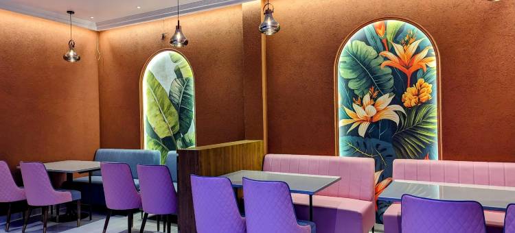 Hotel Red Chillee Restro图片