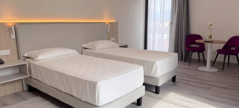 湖泊及更多套房酒店(Lake and More Suite Hotel)图片