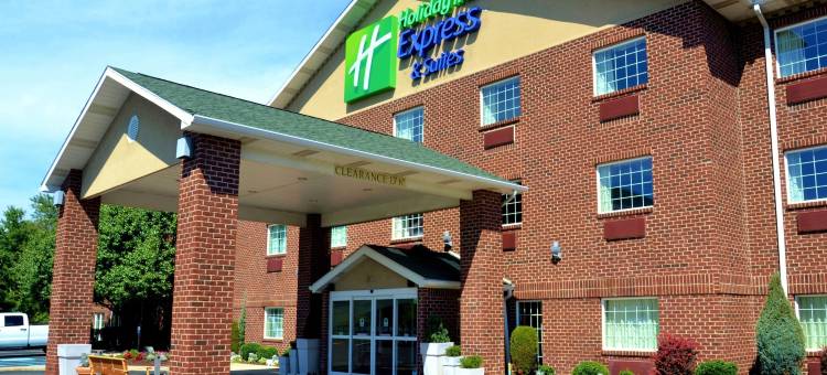 智选假日套房酒店中心镇(Holiday Inn Express & Suites Monaca - Center Township)图片