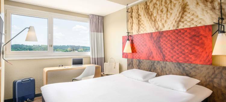 宜必思里昂维尔河畔索恩酒店(Ibis Lyon Villefranche-Sur-Saône)图片