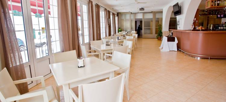 赫利餐厅酒店(Hotel Jeni & Restaurant)图片