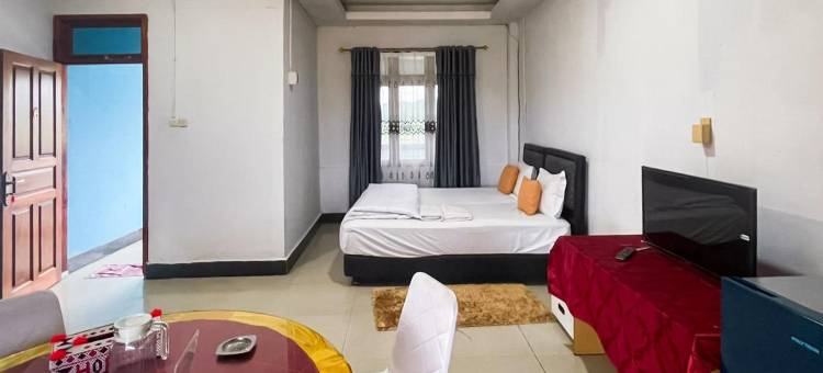 RedDoorz near Salib Kasih Tarutung图片