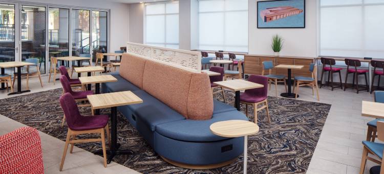 孟菲斯市中心希尔顿惠庭酒店(Home2 Suites by Hilton Memphis Downtown)图片