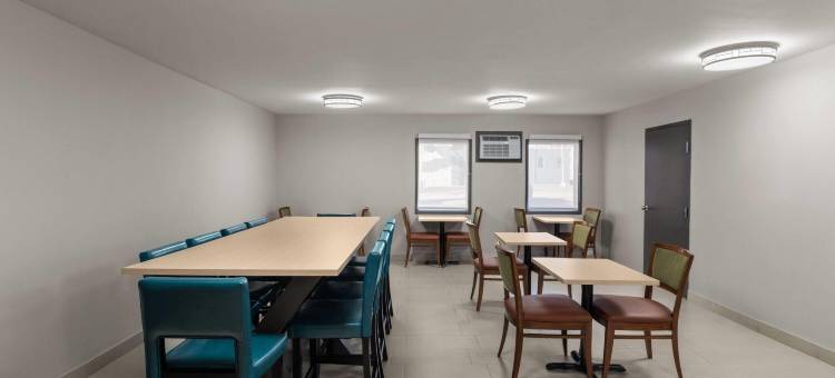 温德姆戴斯曼丹俾斯麦地区酒店(Days Inn by Wyndham Mandan Bismarck Area)图片