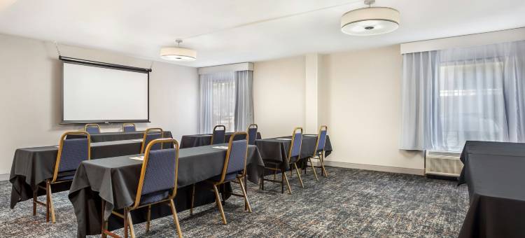 坦帕国际机场/西岸欢朋酒店(Hampton Inn Tampa-Airport/Westshore)图片