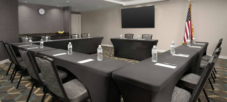 费耶特维尔克罗斯克里克Residence Inn 酒店(Residence Inn Fayetteville Cross Creek)图片